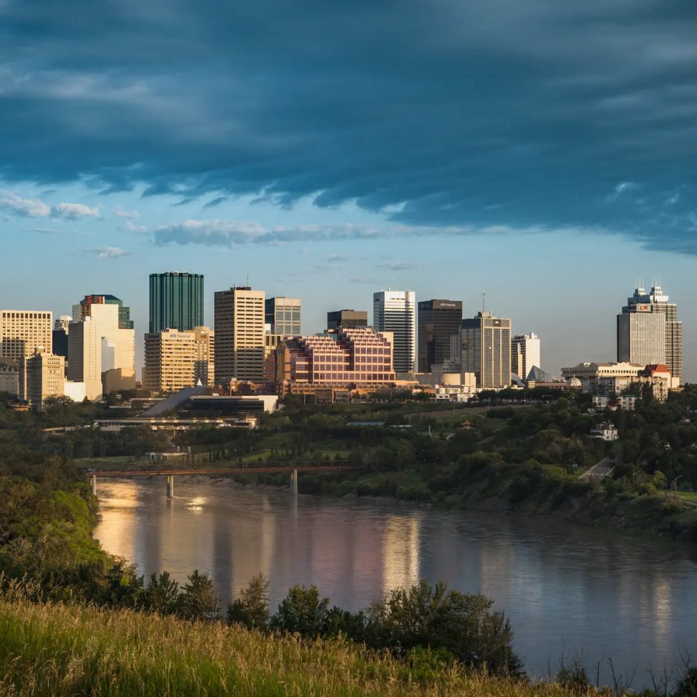Unveiling Edmonton, AB, CA: Your Ultimate Guide to the Best Attractions, Top Activities, and Hidden Gems