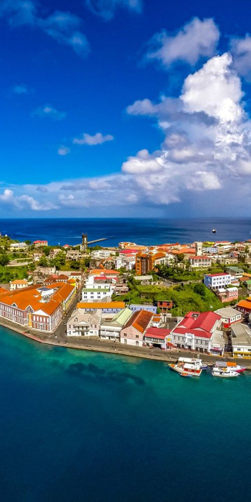 Tram and streets of Grenada
