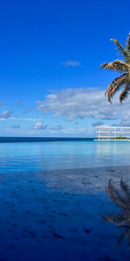 Scenic street in Rio Vermelho