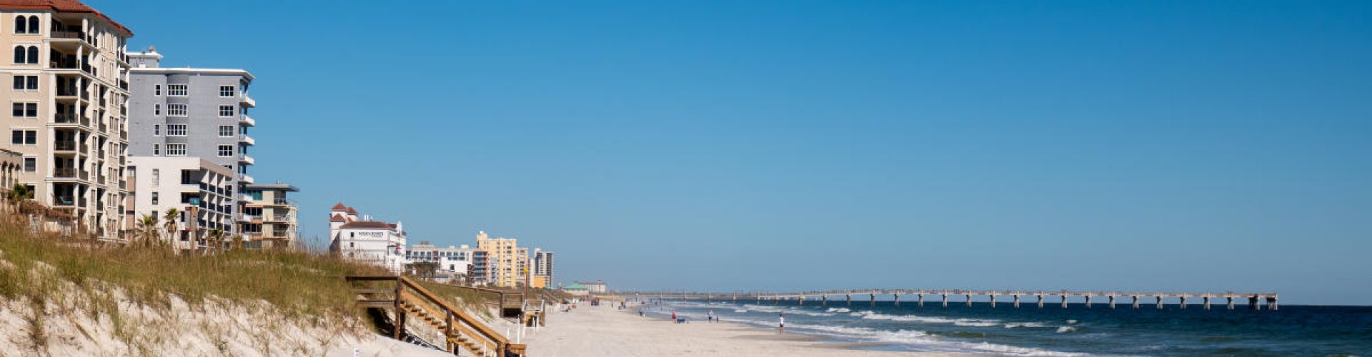 Evening riverside shot of Jacksonville, FL, US
