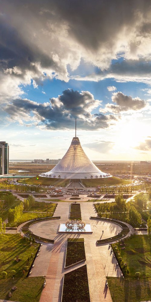 Astana metro entrance