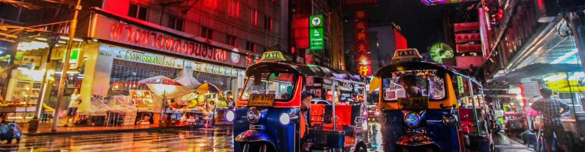 Evening riverside view of Bangkok, TH