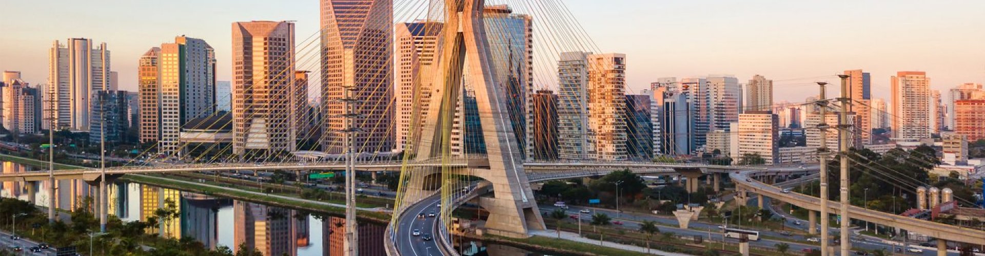 Evening riverside in São Paulo, BR