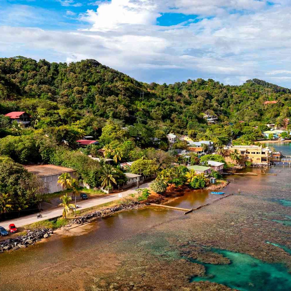 Unveiling Roatán: Your Ultimate Guide to the Best Things to Do in Roatán, HN